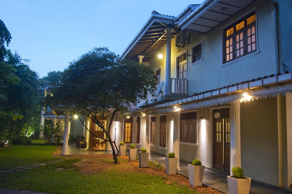 Hotel Sunflower Kataragama Kültér fotó