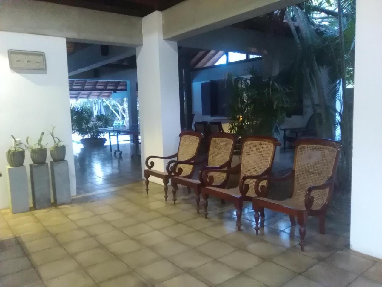 Hotel Sunflower Kataragama Kültér fotó